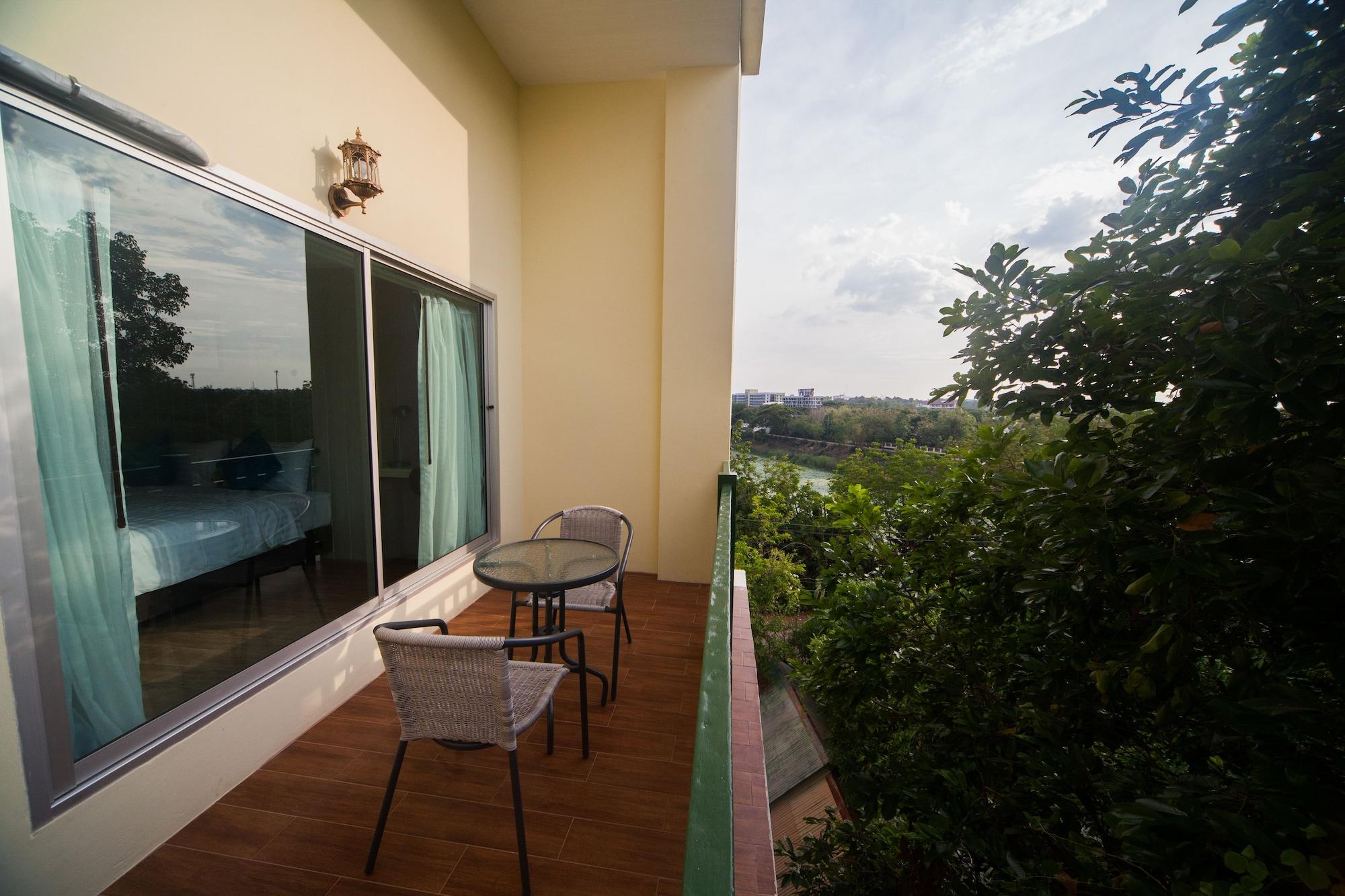 Anchan Laguna Hotel โรงแรมอัญชันลากูน่า Khon Kaen Extérieur photo